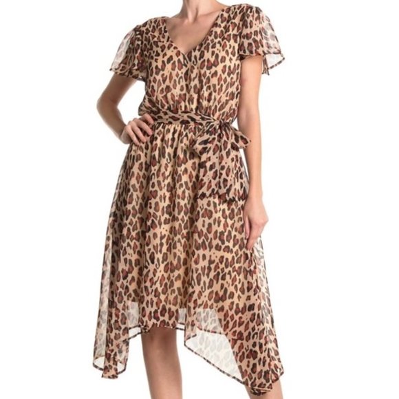 New Vanity Room Snake V-Neck Flutter Sleeve Handkerchief Hem Dress Size Medium - Picture 14 of 16